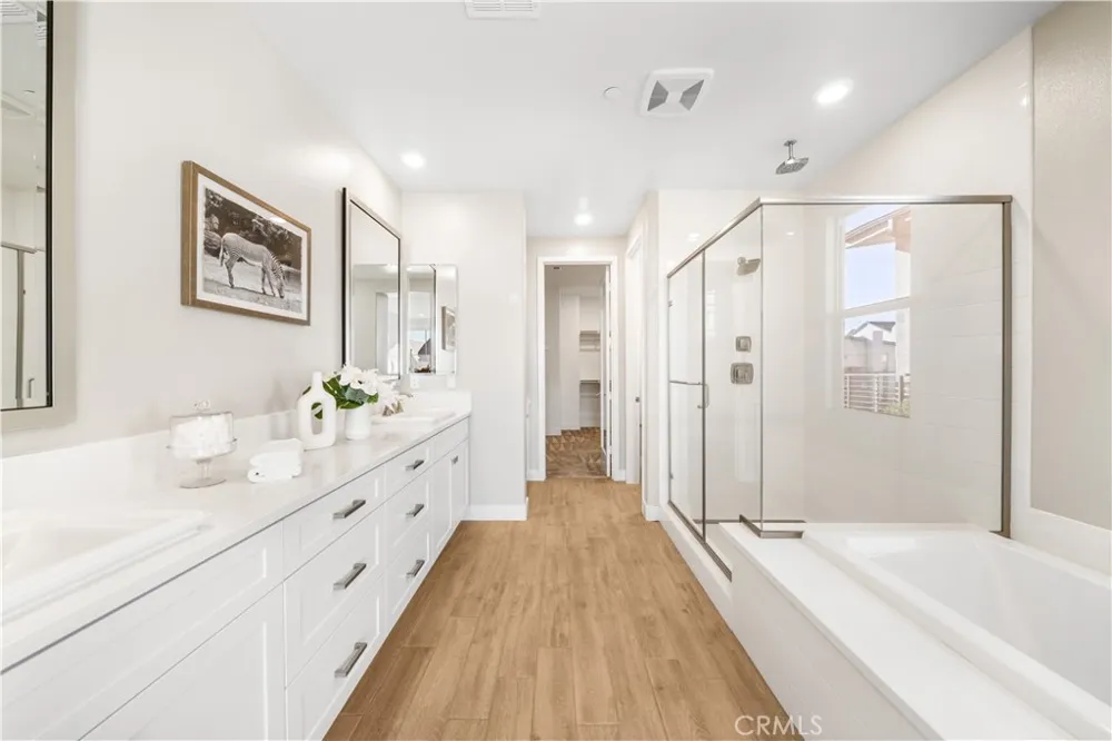 151 Scale Irvine, CA 92618
