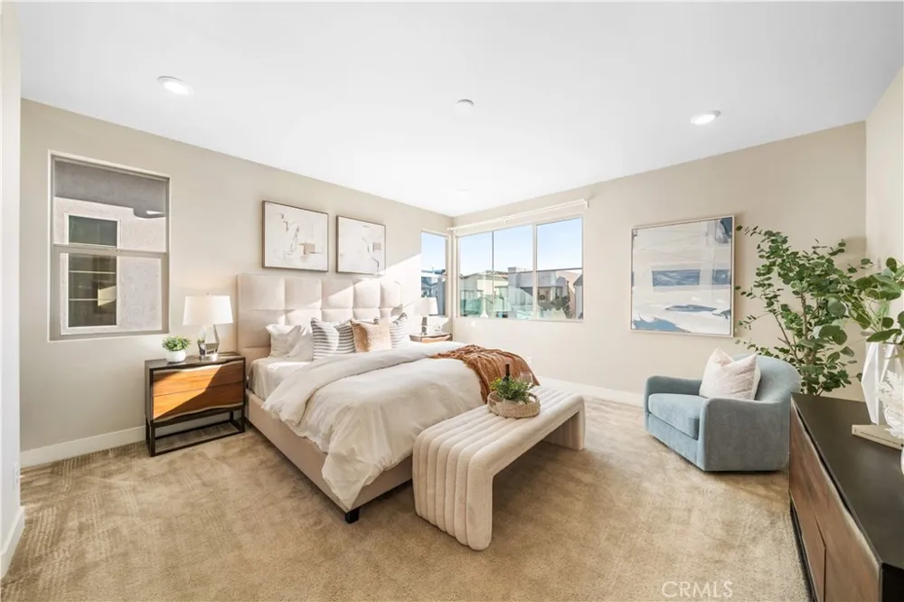 151 Scale Irvine, CA 92618