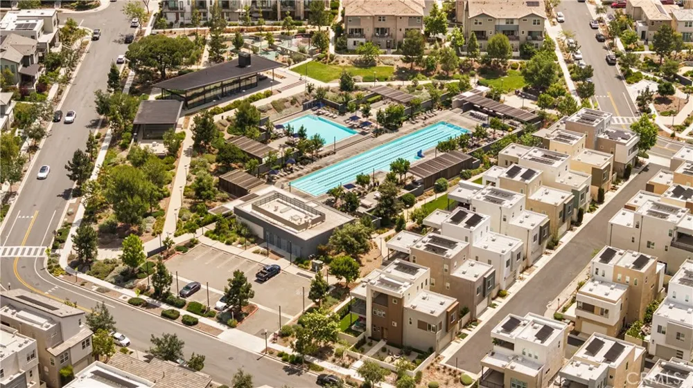 151 Scale Irvine, CA 92618