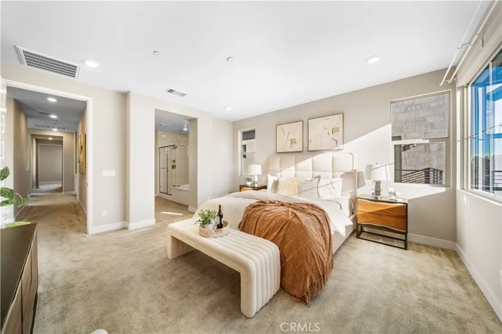 151 Scale Irvine, CA 92618