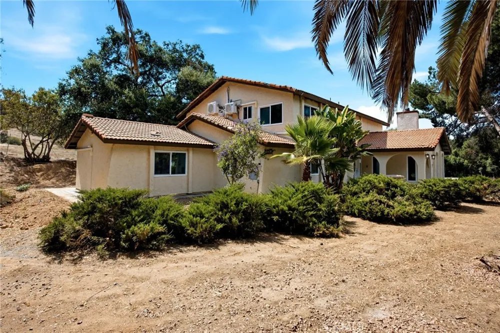 3110 Stoney Oak Spring Valley, CA 91978