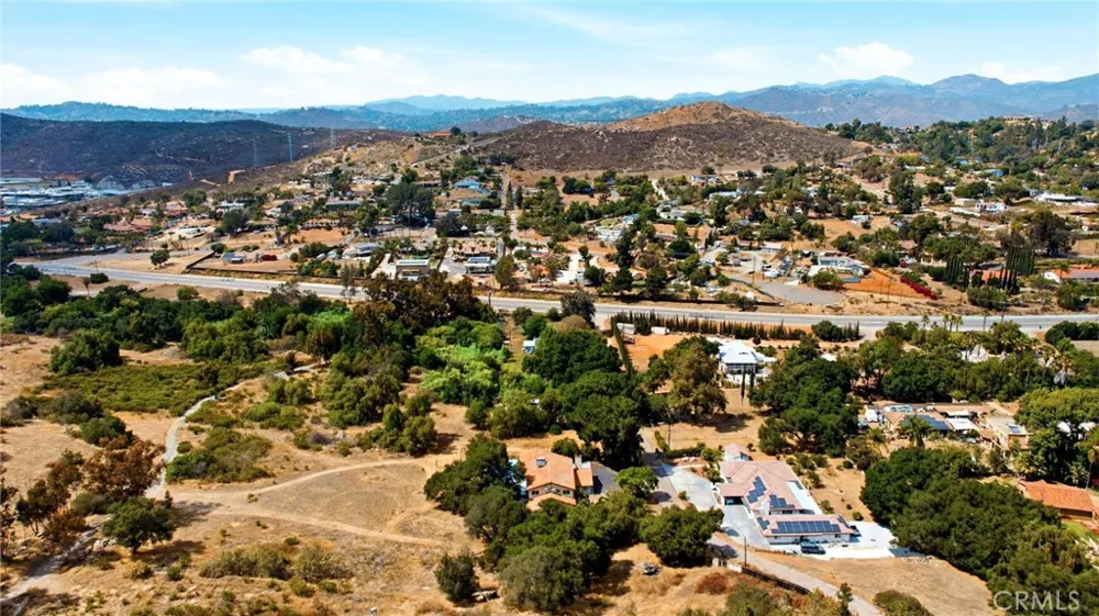3110 Stoney Oak Spring Valley, CA 91978