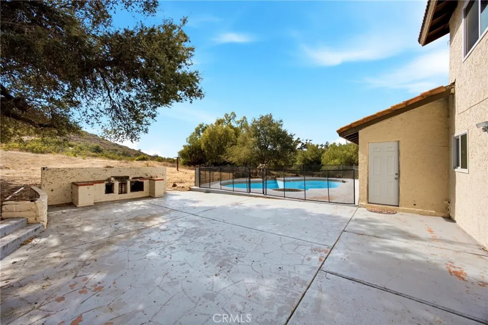 3110 Stoney Oak Spring Valley, CA 91978