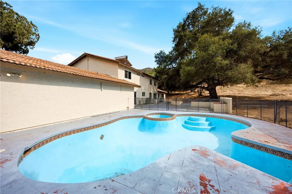 3110 Stoney Oak Spring Valley, CA 91978