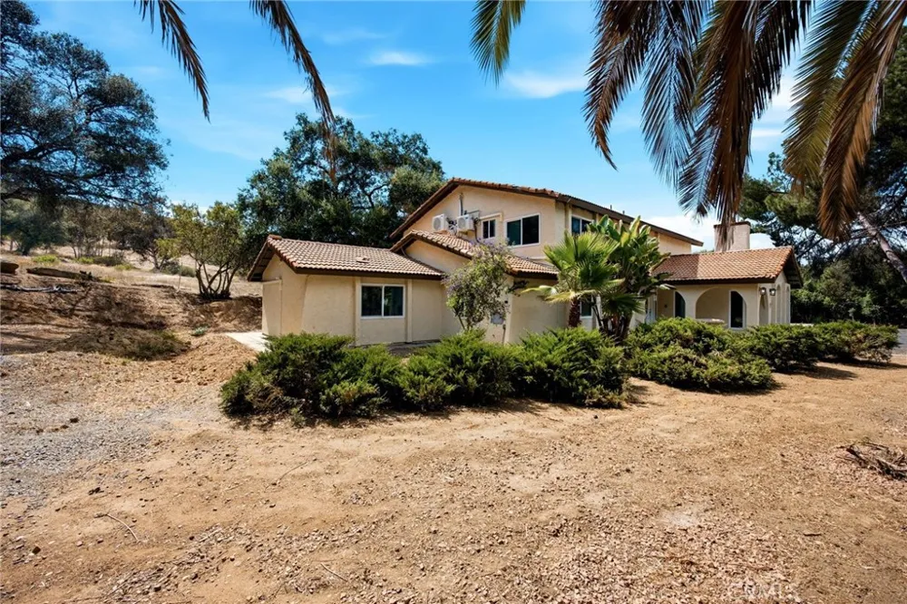 3110 Stoney Oak Spring Valley, CA 91978