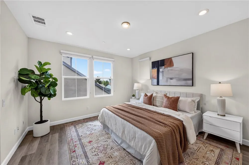 34 Ocaso Rancho Mission Viejo, CA 92694