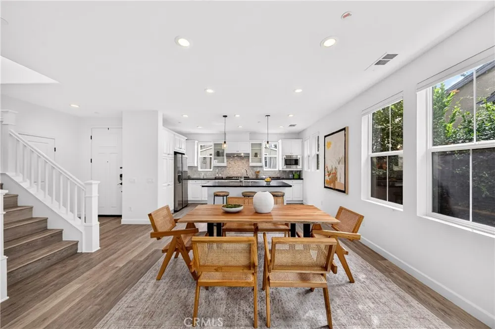 34 Ocaso Rancho Mission Viejo, CA 92694
