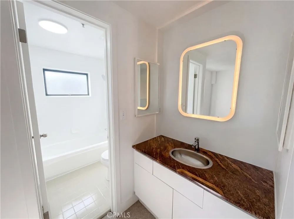 161 Gilbert Street #16 San Francisco, CA 94103