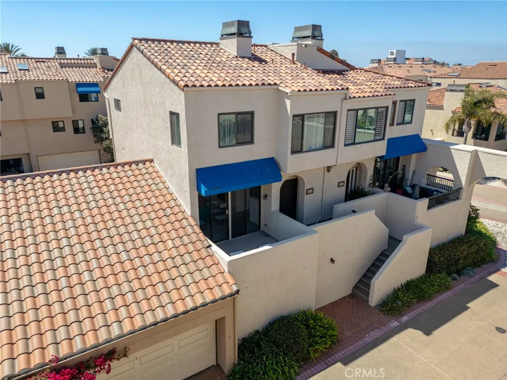 16456 Germain Circle #223 Huntington Beach, CA 92649