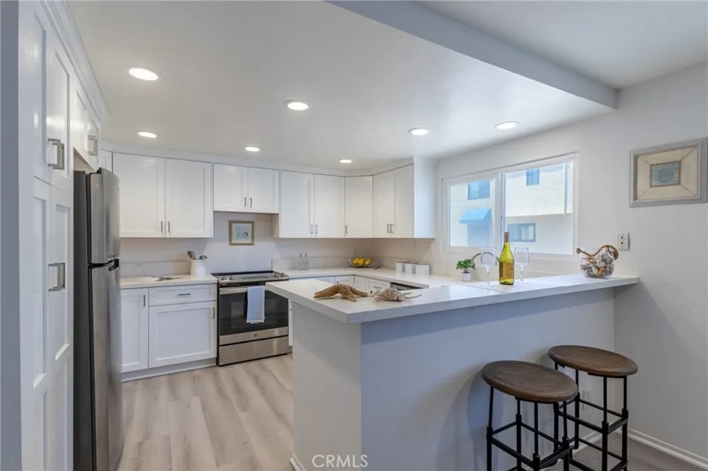 16456 Germain Circle #223 Huntington Beach, CA 92649