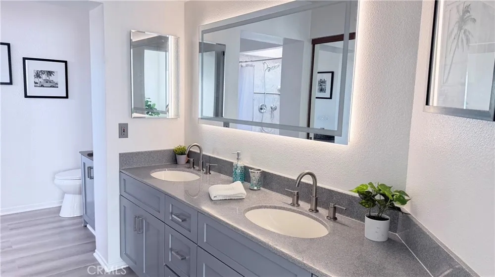 16456 Germain Circle #223 Huntington Beach, CA 92649