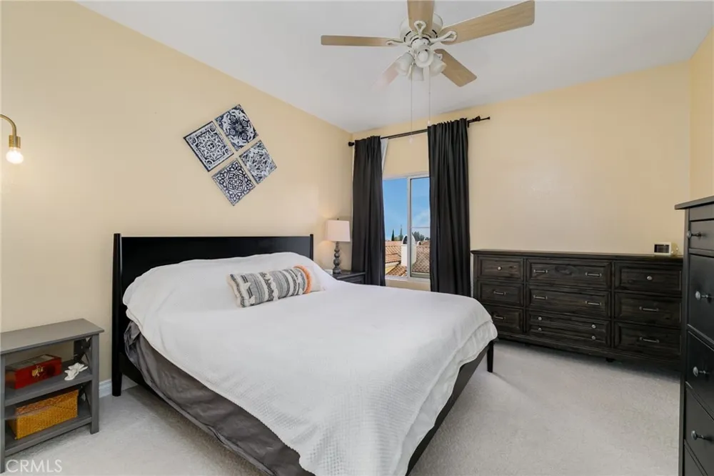 8125 E Santo Court Anaheim Hills, CA 92808