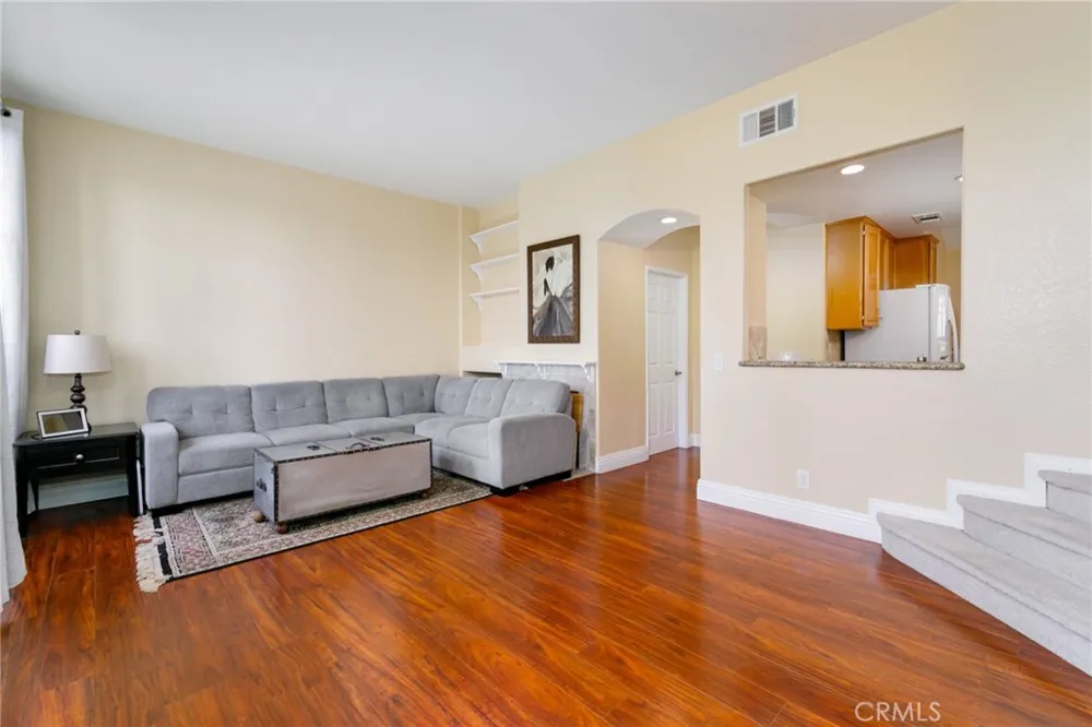 8125 E Santo Court Anaheim Hills, CA 92808