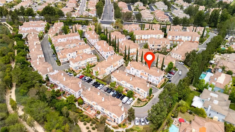 8125 E Santo Court Anaheim Hills, CA 92808