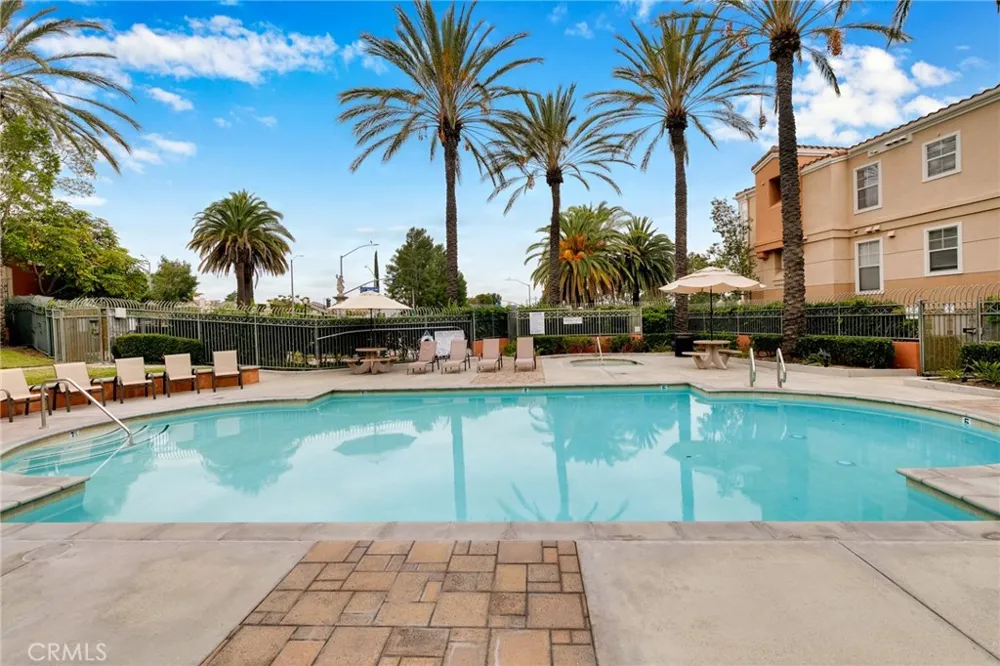 8125 E Santo Court Anaheim Hills, CA 92808