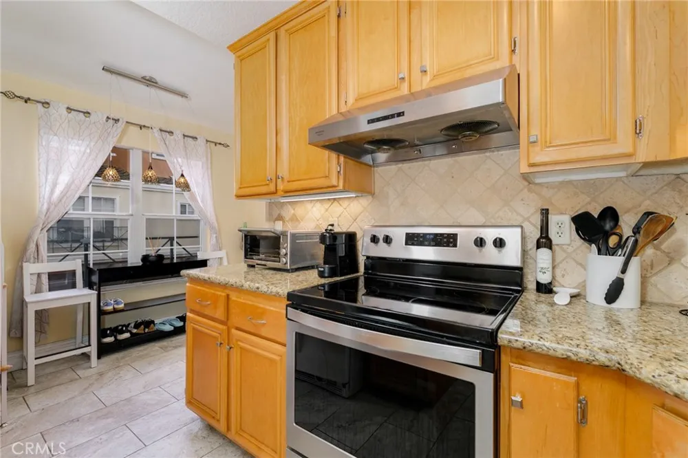 8125 E Santo Court Anaheim Hills, CA 92808