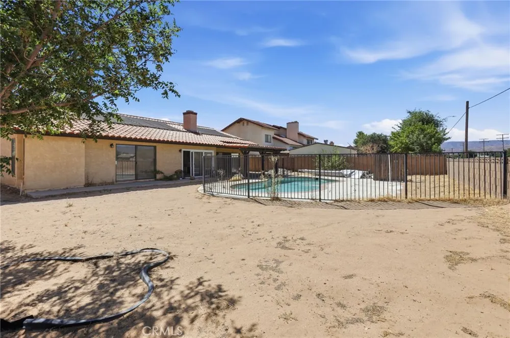 43355 Vista Circle Lancaster, CA 93536