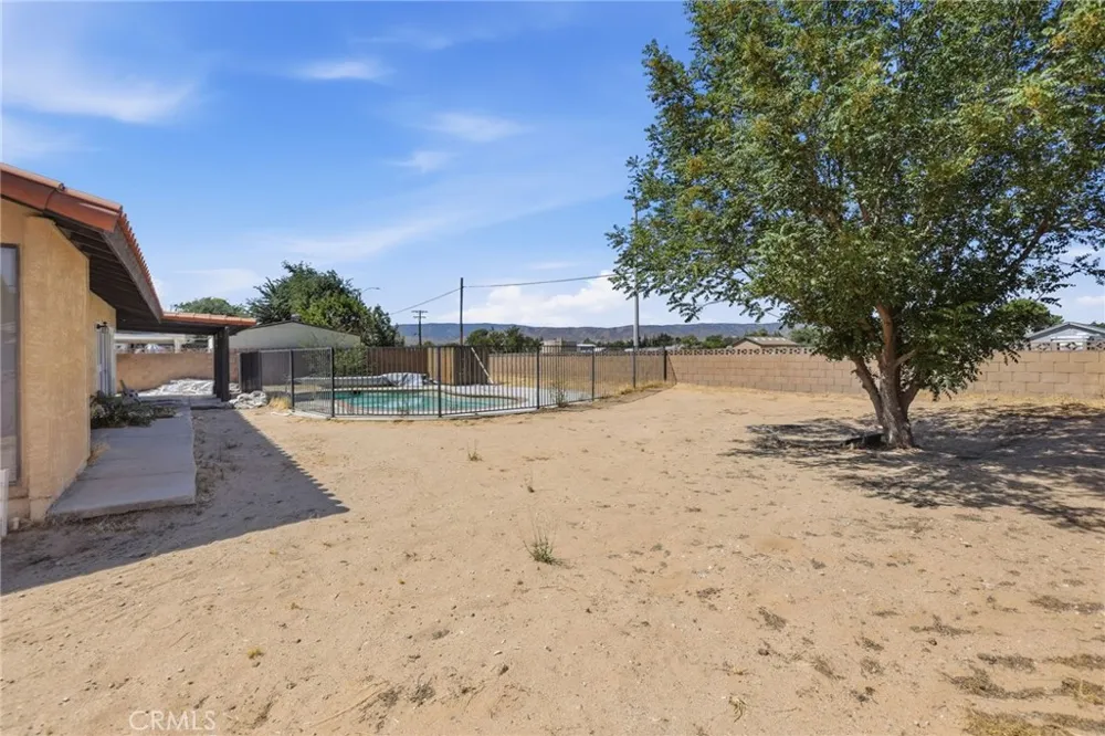 43355 Vista Circle Lancaster, CA 93536