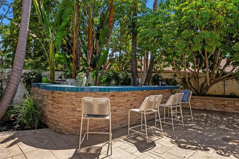 2150 Chandler Drive Tustin, CA 92782