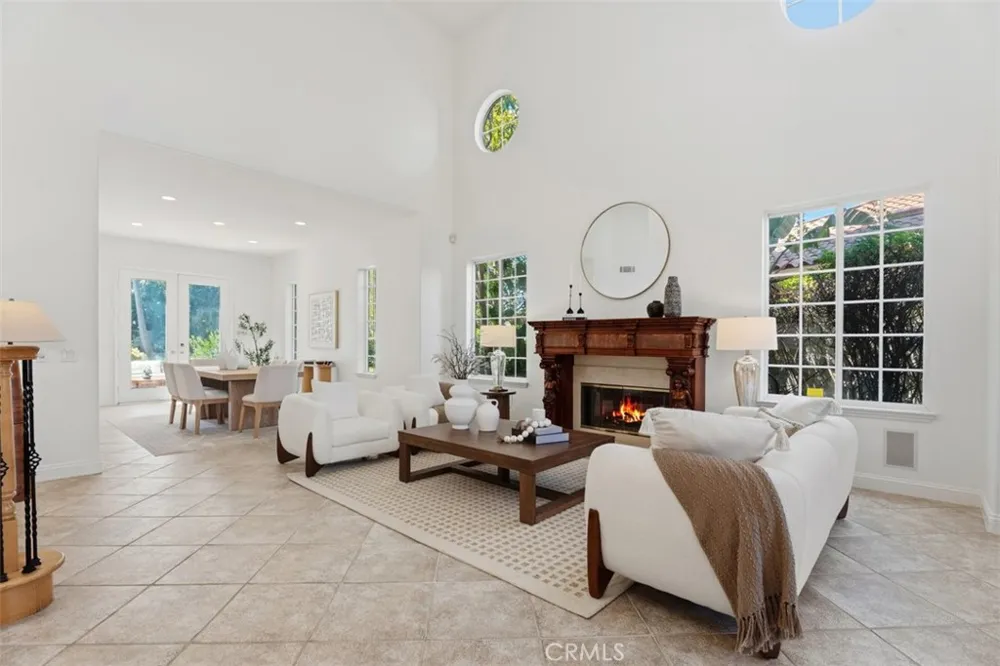 2150 Chandler Drive Tustin, CA 92782