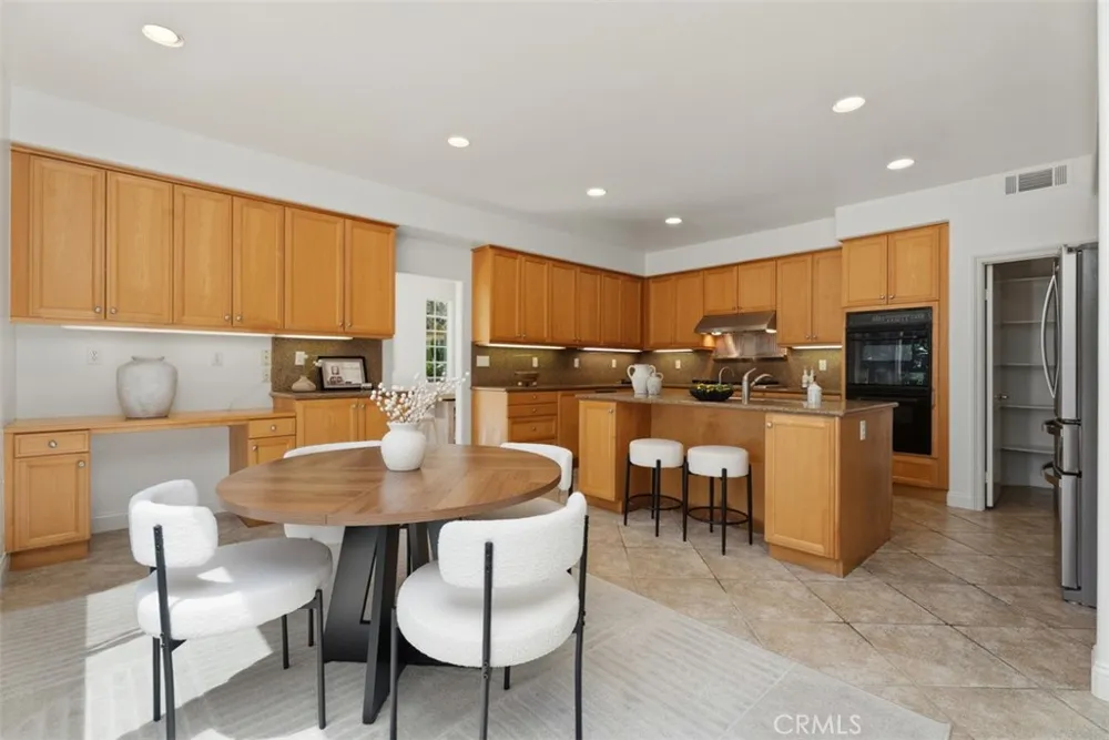 2150 Chandler Drive Tustin, CA 92782