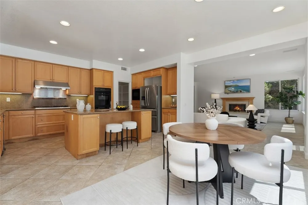 2150 Chandler Drive Tustin, CA 92782
