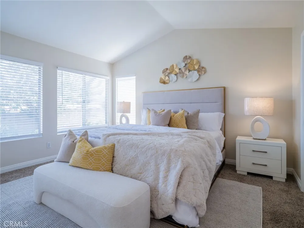 2921 Rolling Village Dr Chino Hills, CA 91709