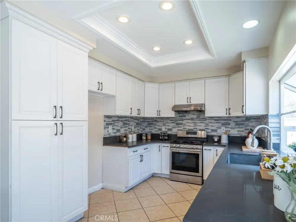 2921 Rolling Village Dr Chino Hills, CA 91709