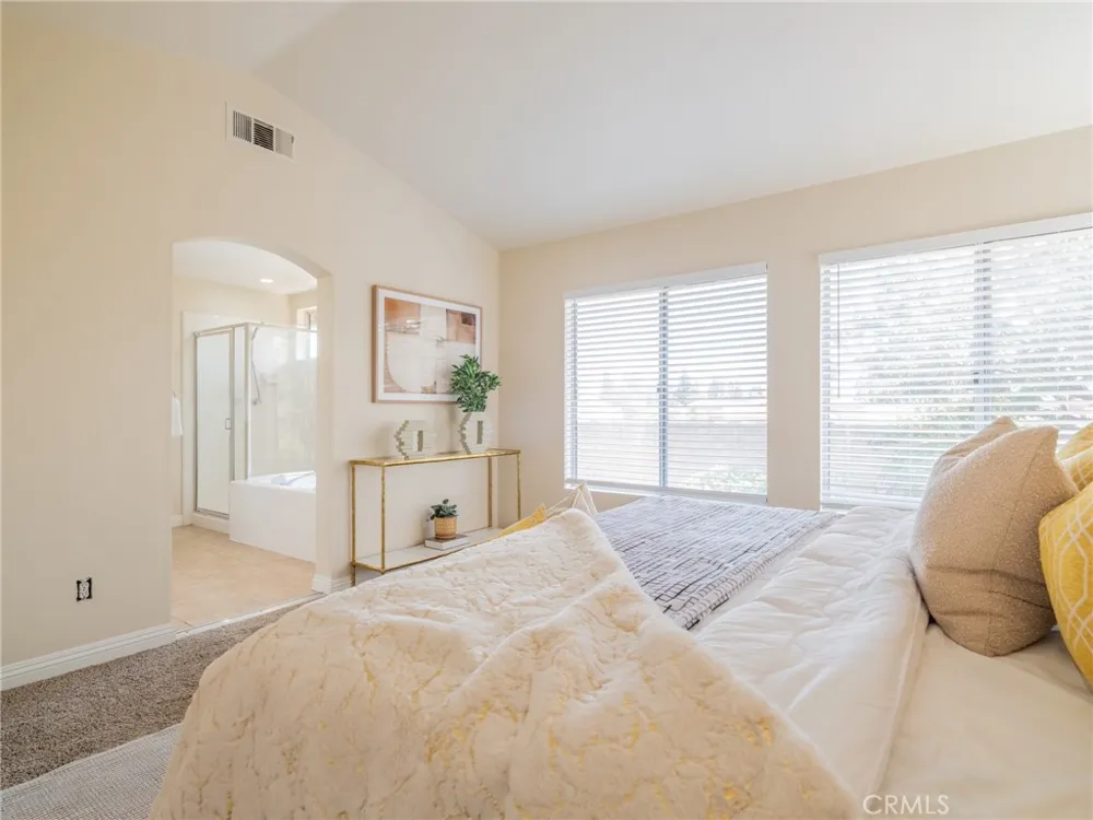 2921 Rolling Village Dr Chino Hills, CA 91709