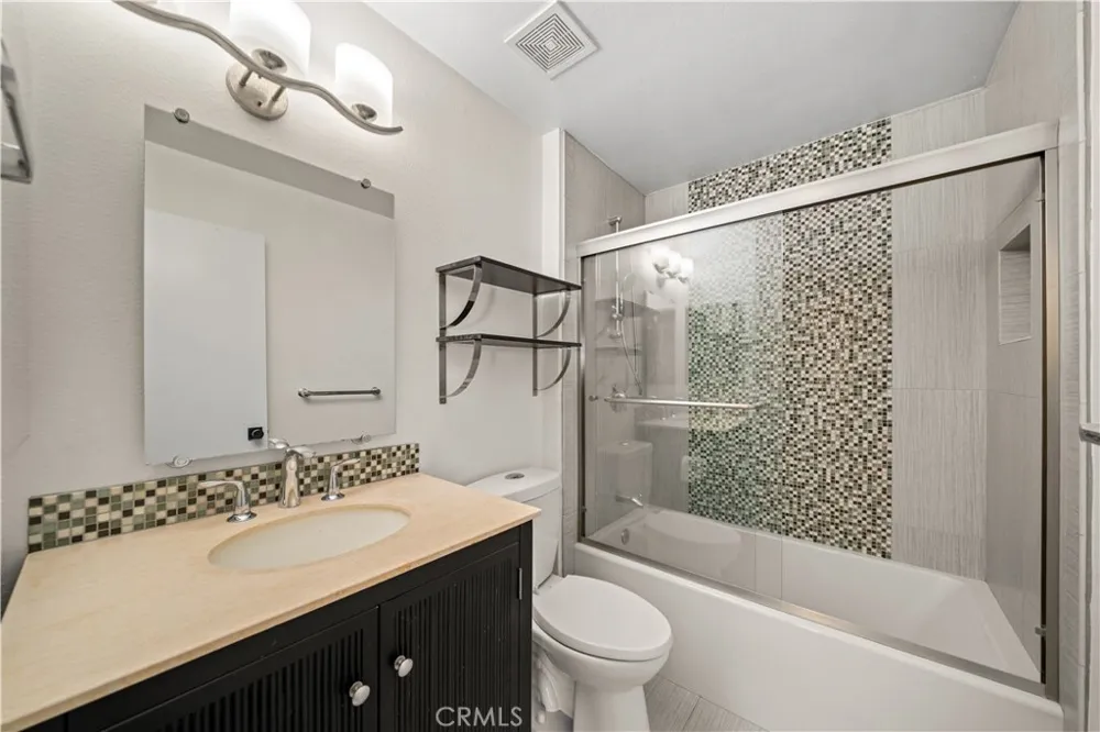 97 Fallingstar #56 Irvine, CA 92614