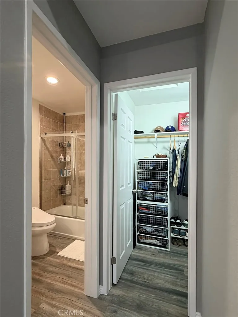1637 E 5th Street #302 Long Beach, CA 90802