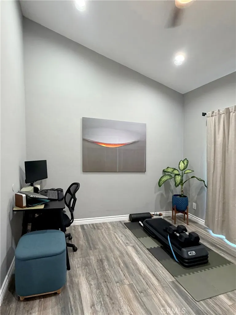 1637 E 5th Street #302 Long Beach, CA 90802
