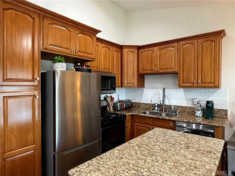 1637 E 5th Street #302 Long Beach, CA 90802