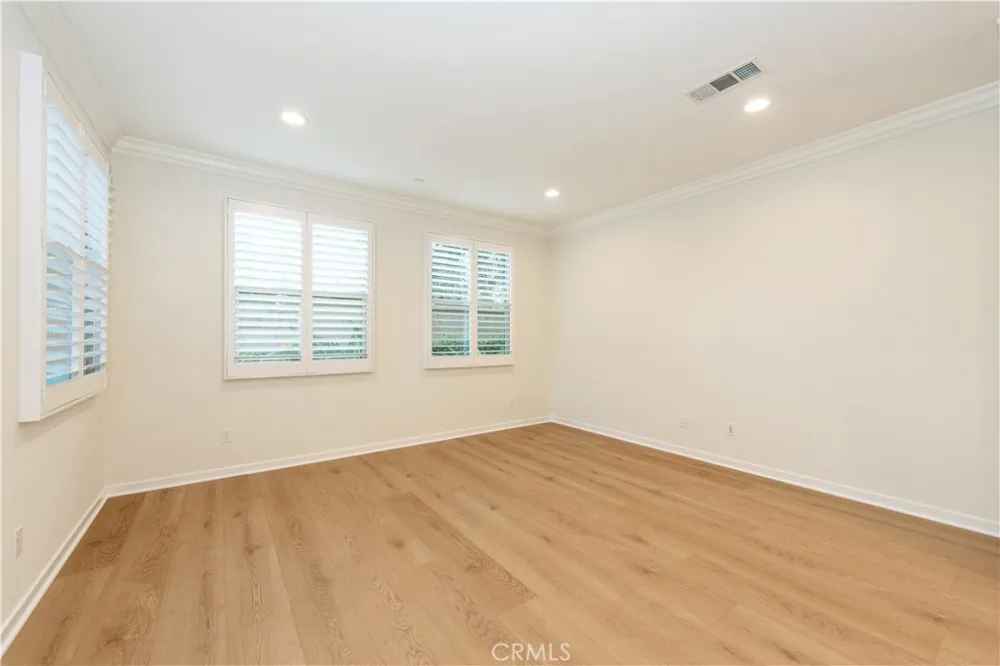 256 Borrego Irvine, CA 92618