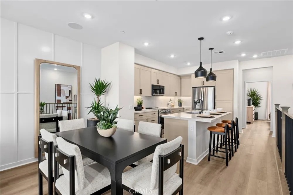 11767 Bailey Street Garden Grove, CA 92845