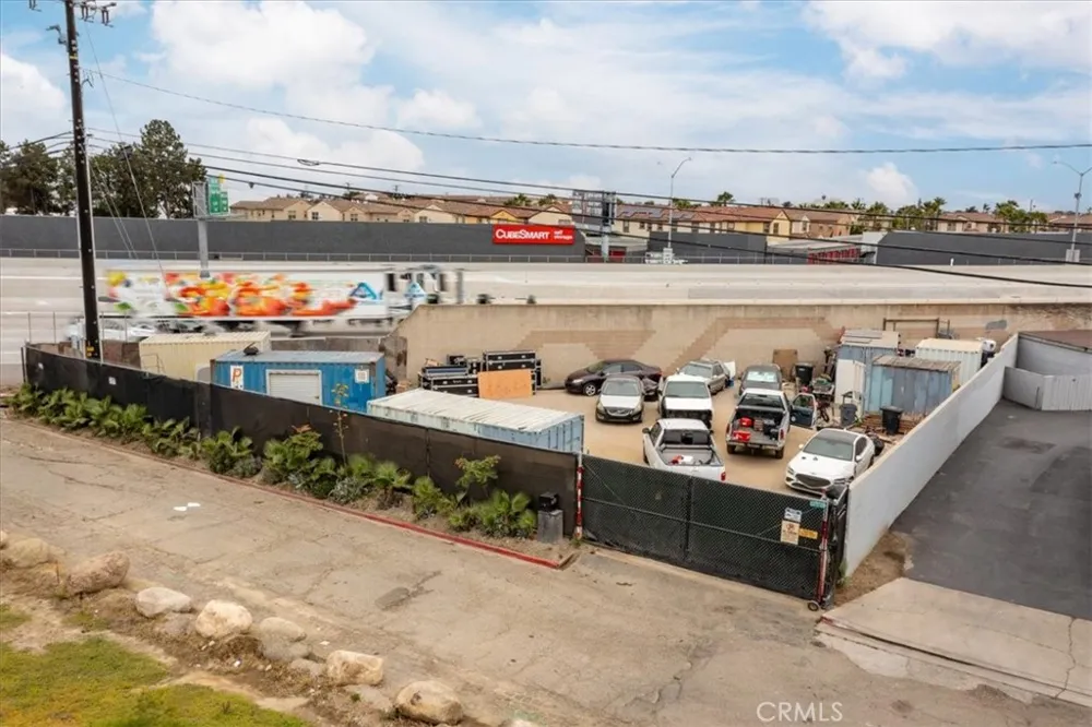 14281 Edwards Westminster, CA 92683