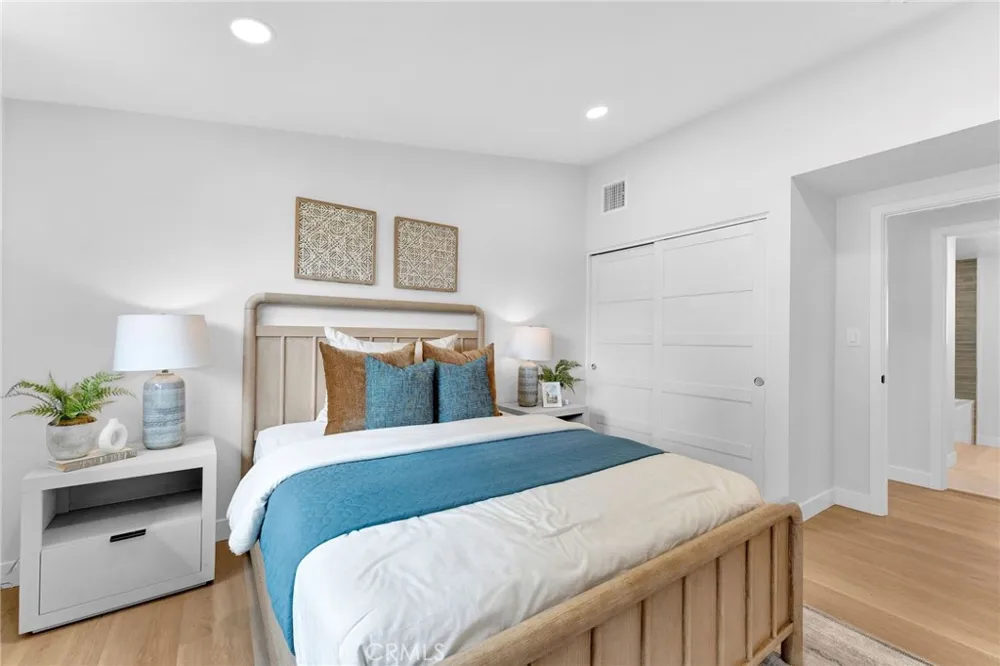 3064 Gibraltar Costa Mesa, CA 92626