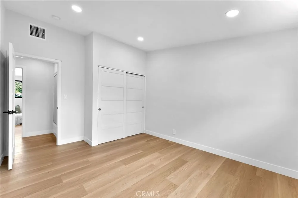 3064 Gibraltar Costa Mesa, CA 92626