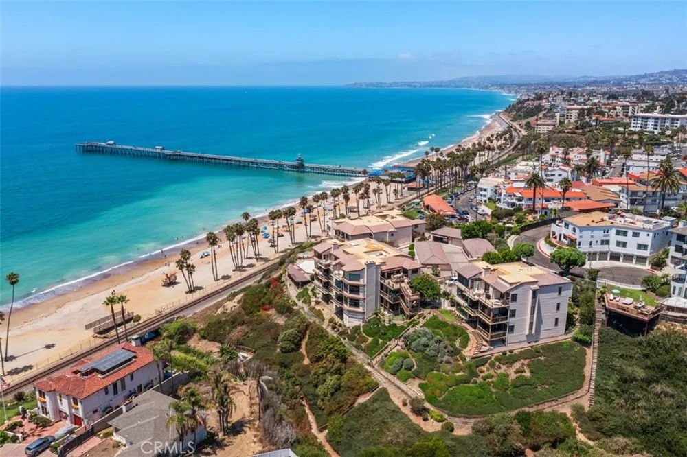 410 Pasadena Ct #15 San Clemente, CA 92672