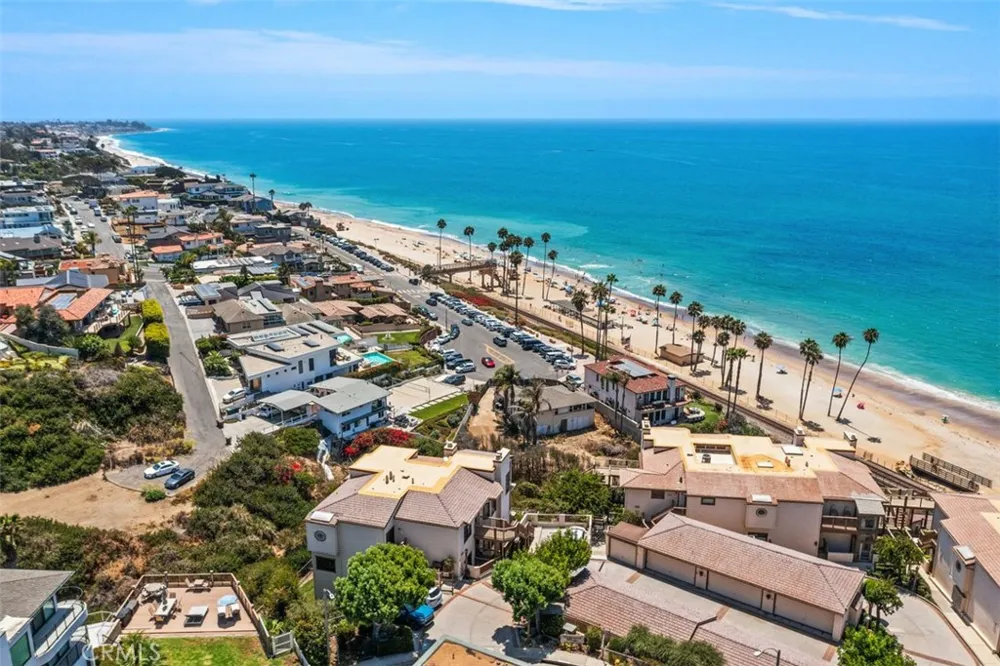410 Pasadena Ct #15 San Clemente, CA 92672