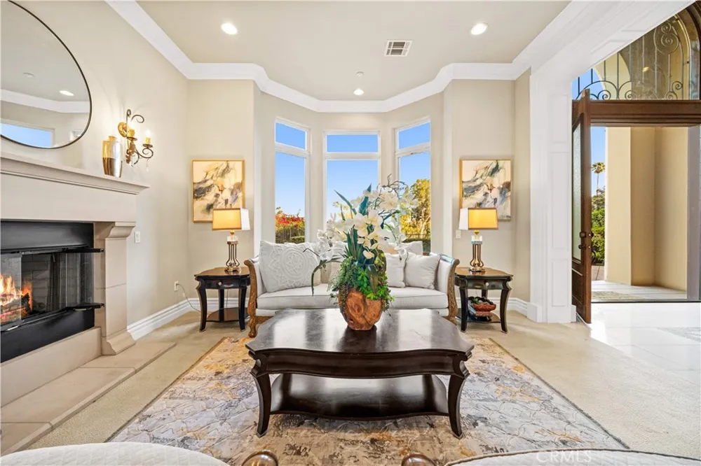 325 Terrace View Monrovia, CA 91016