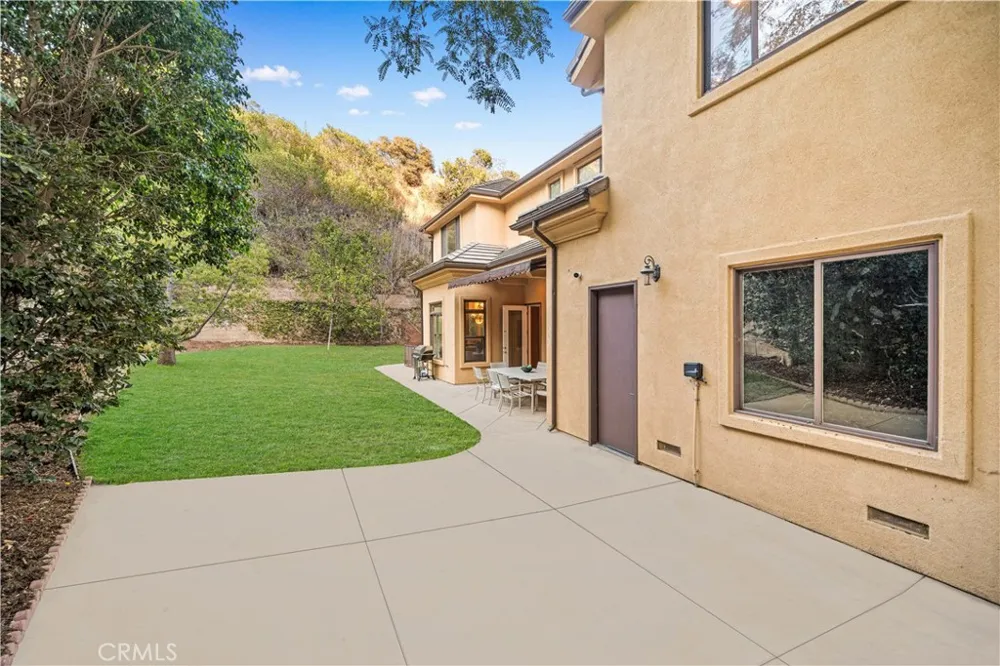 325 Terrace View Monrovia, CA 91016