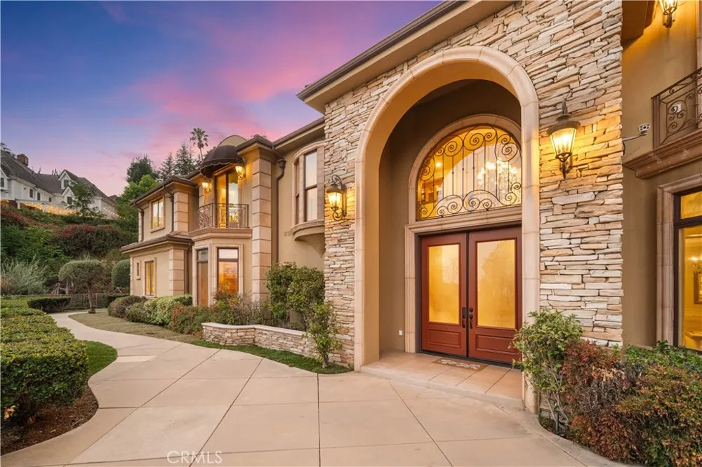 325 Terrace View Monrovia, CA 91016