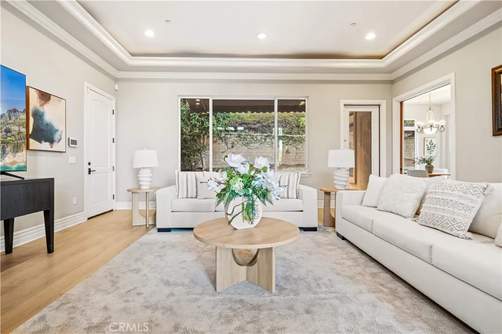 325 Terrace View Monrovia, CA 91016