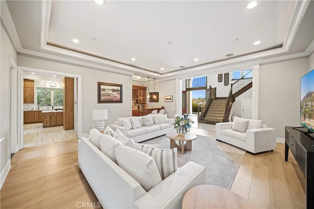 325 Terrace View Monrovia, CA 91016
