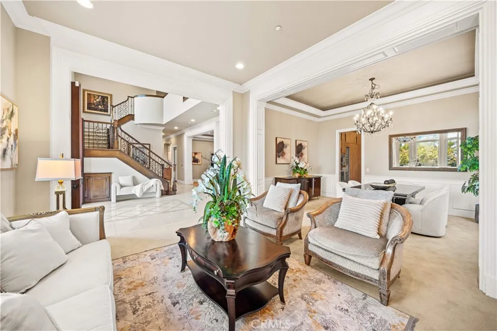 325 Terrace View Monrovia, CA 91016