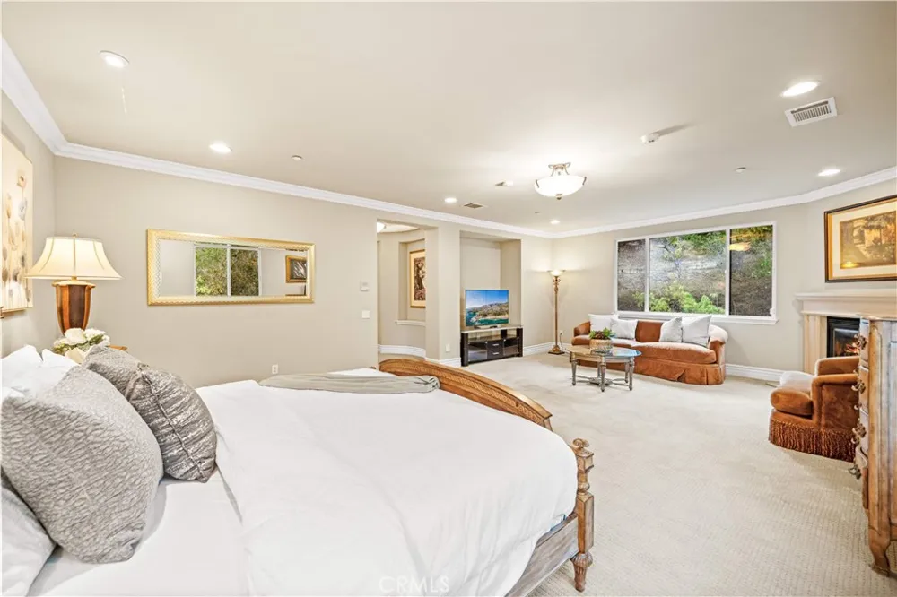 325 Terrace View Monrovia, CA 91016