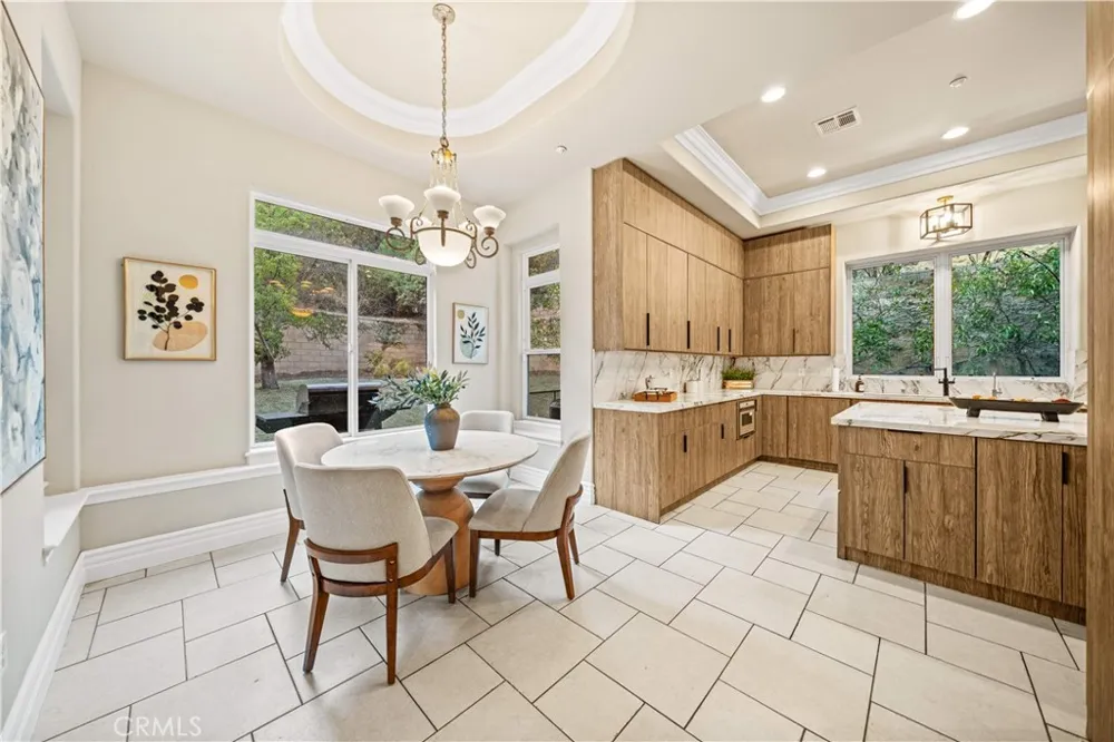 325 Terrace View Monrovia, CA 91016