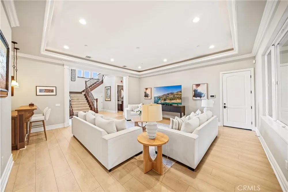 325 Terrace View Monrovia, CA 91016