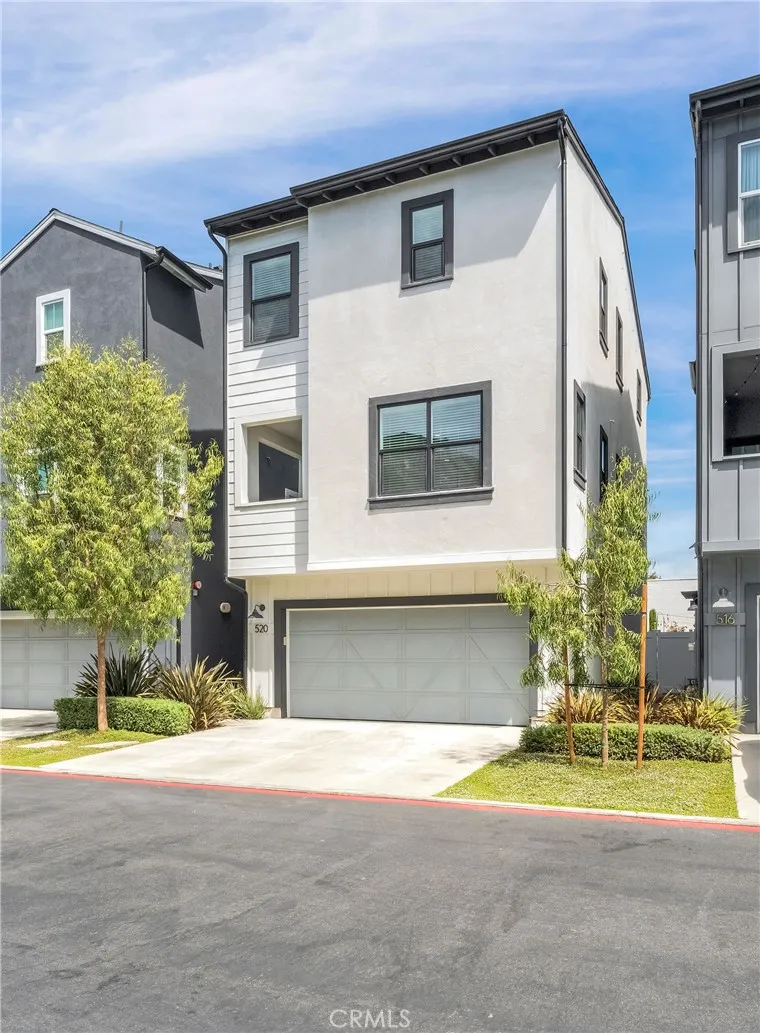 520 Caleigh Costa Mesa, CA 92627